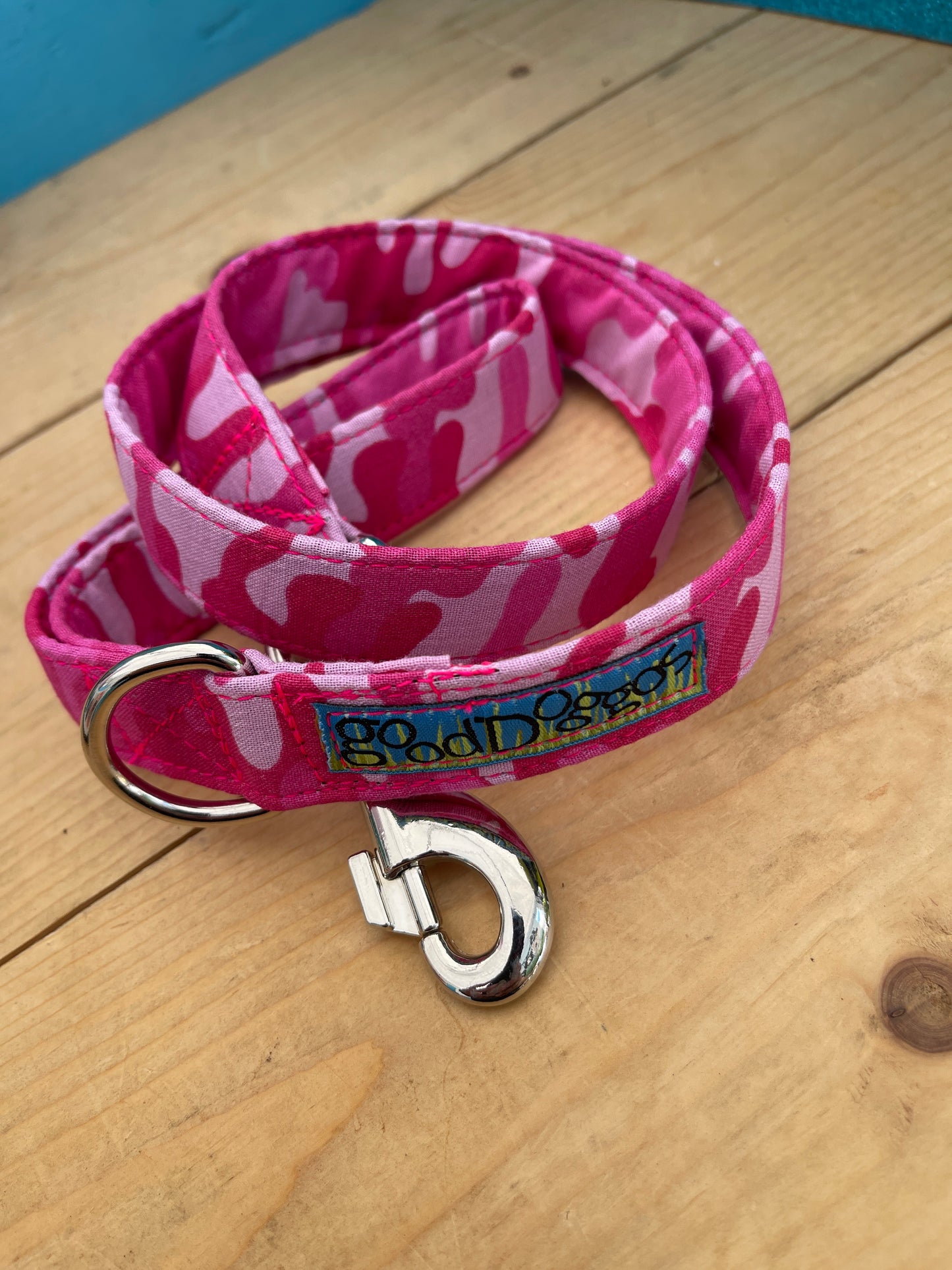 Pink Camo Leash