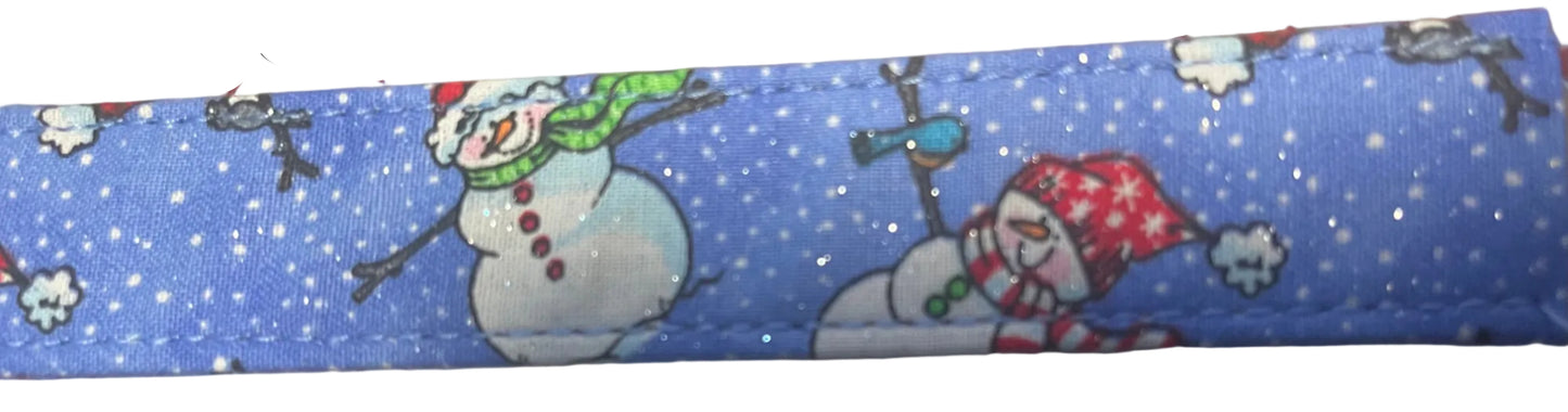 Sparkly snowman leash